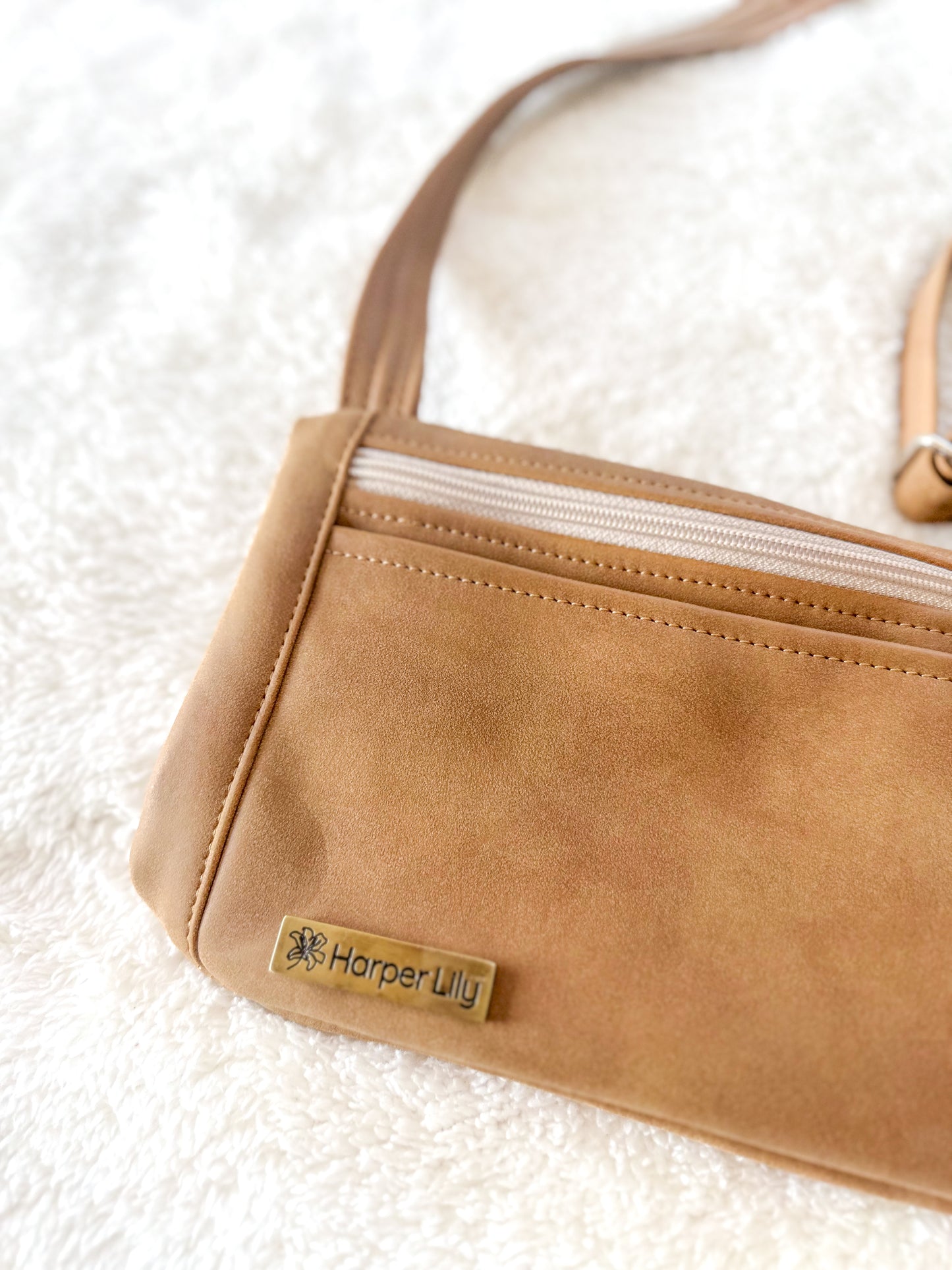 Essie Crossbody - Chocolate