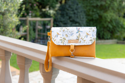 Hummie Nappy Changing Clutch