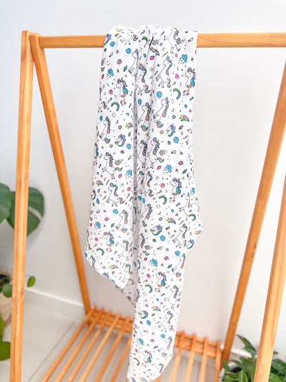 100% Organic Cotton Muslin Swaddle - Unicorns and Rainbows