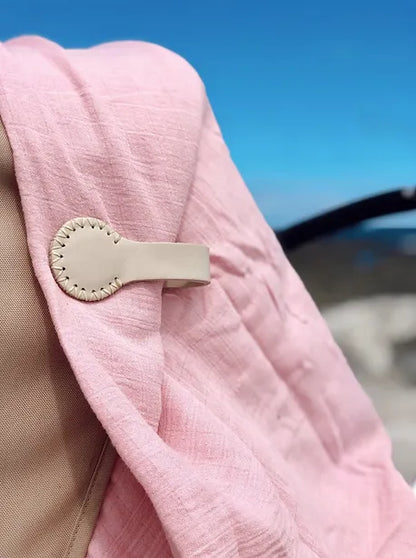 The Stella Clip- Pearly Beach