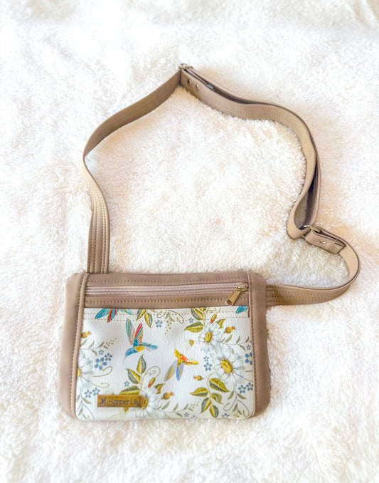 Essie Crossbody - Hummie