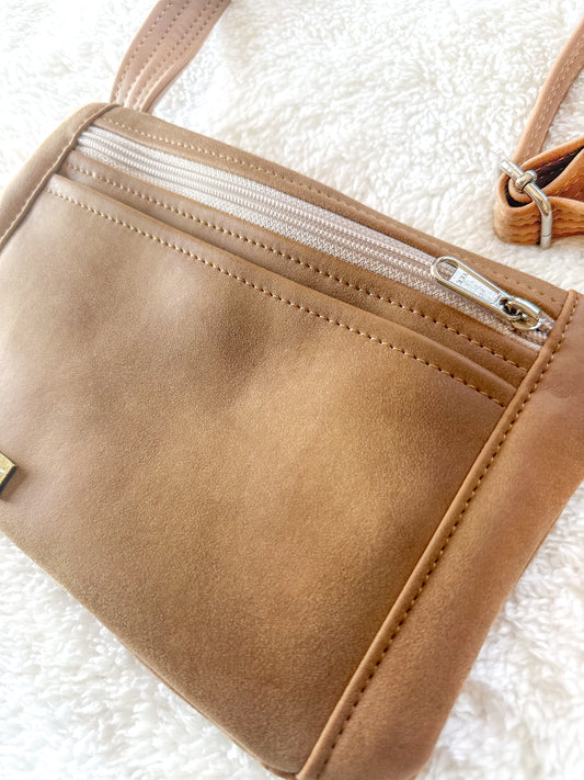Essie Crossbody - Chocolate