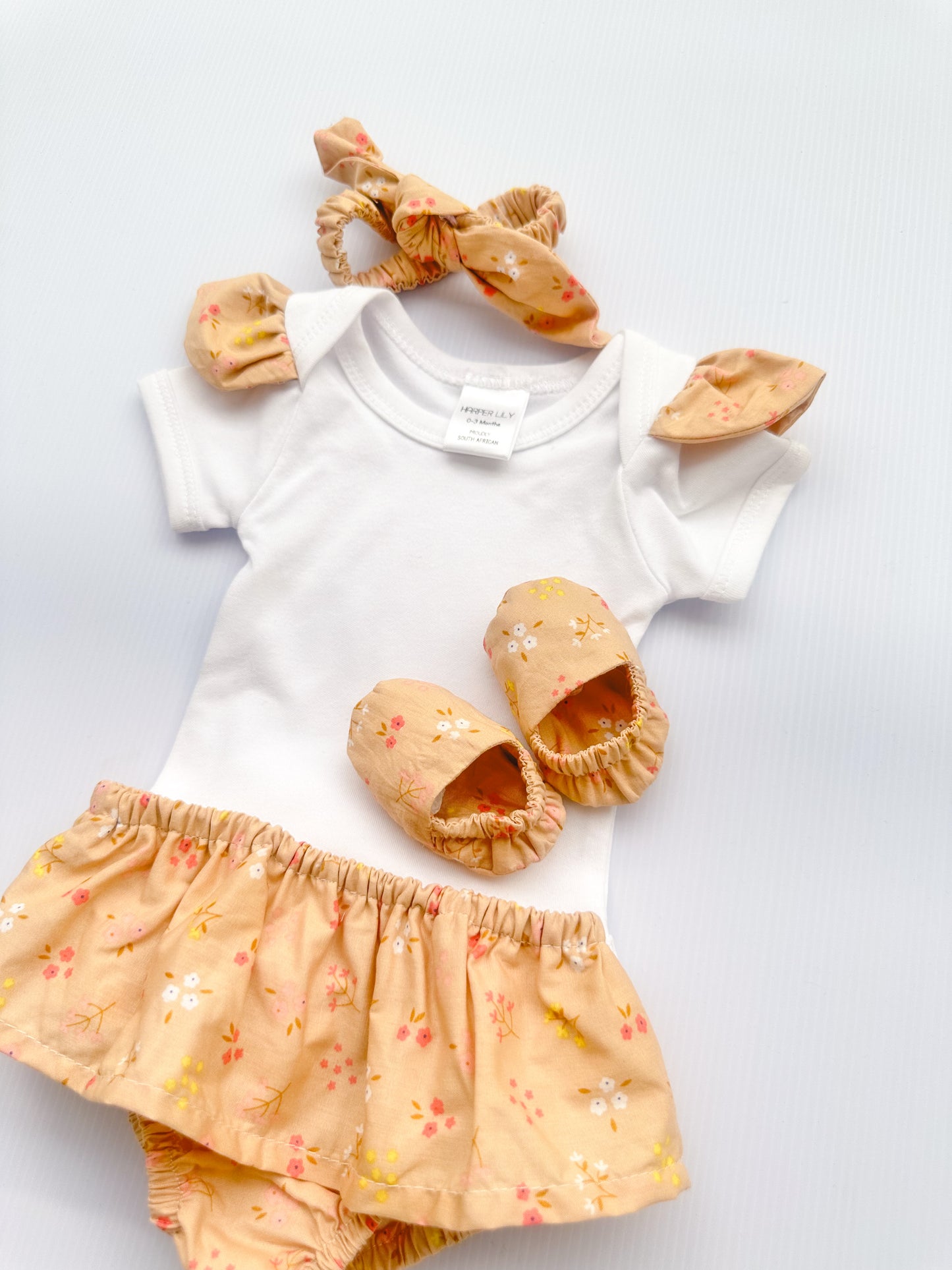 4-piece bummies and slipper set - Beige