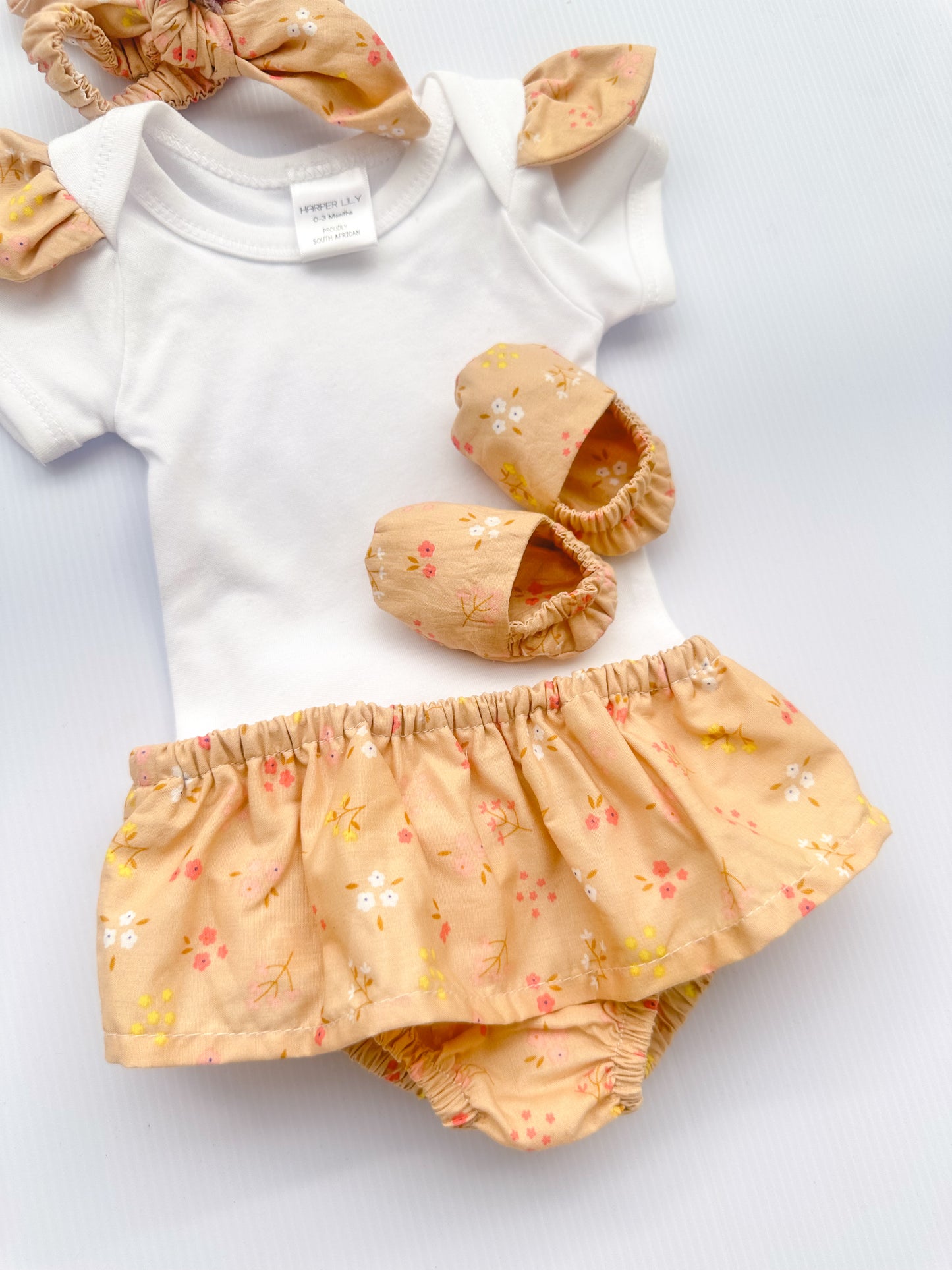 4-piece bummies and slipper set - Beige