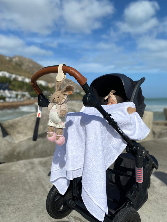 The Stella Clip- Pearly Beach