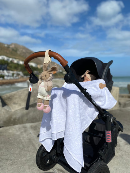 The Stella Clip- Pearly Beach