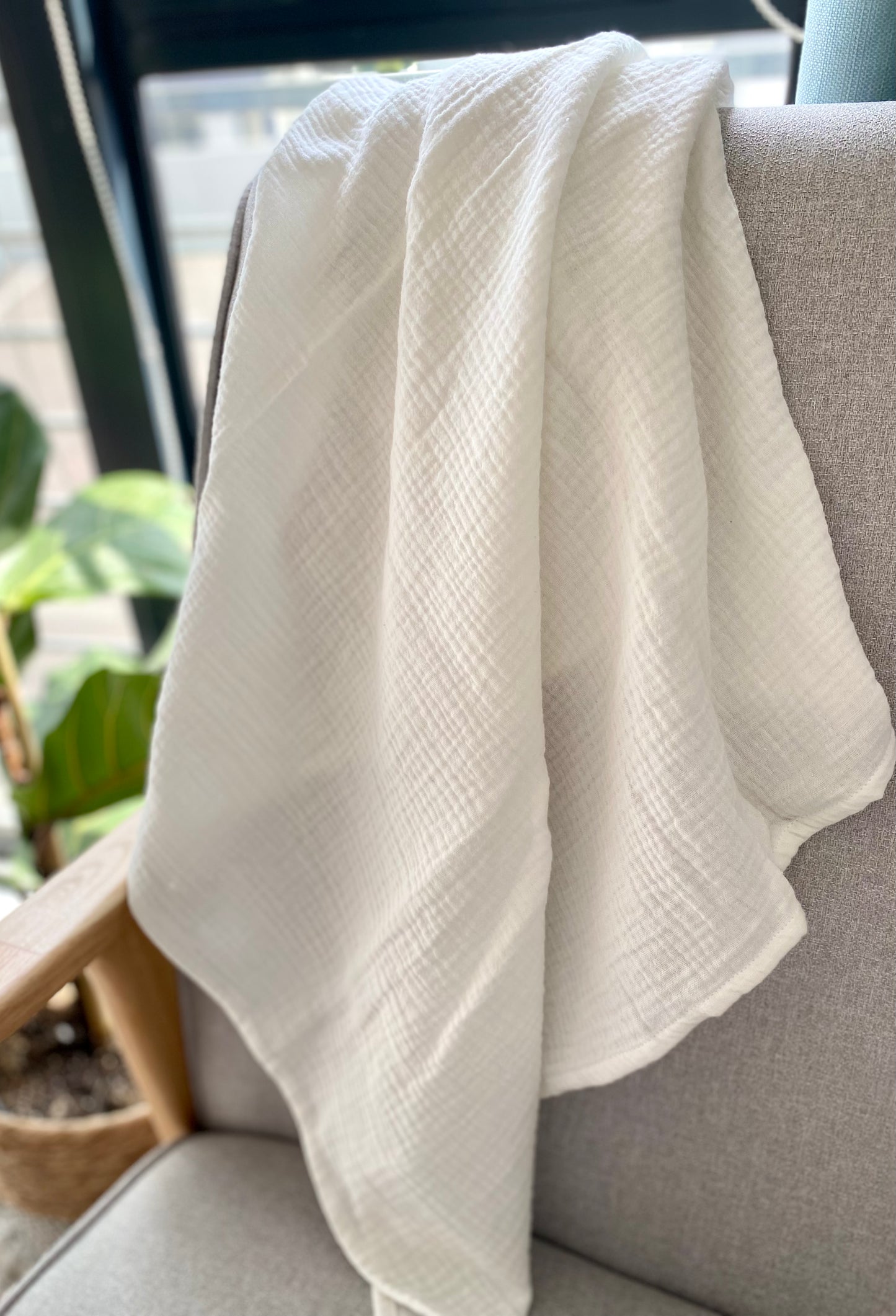 Muslin Swaddle - White